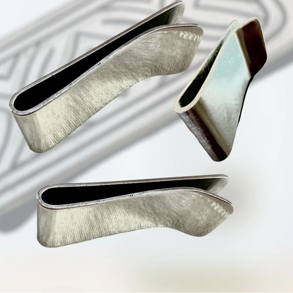 James Avery retired HEAVY solid money slip sterling silver